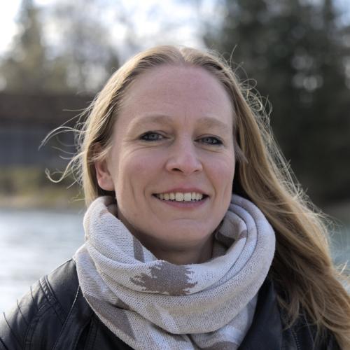 Portrait Nina Quadratisch